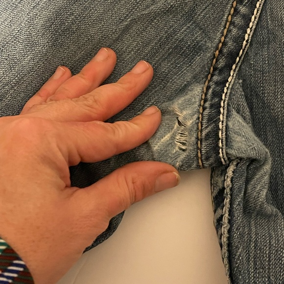 BKE Men's Denim Jeans with Contrast Stitching - Picture 4 of 5